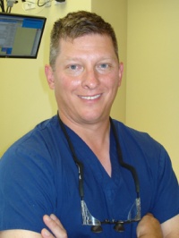 Dr. John E Minalt DDS, Dentist
