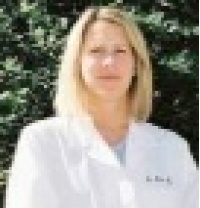 Dr. Lisa R Newell D.O., Family Practitioner