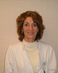 Dr. Carolyn Pavlinch Engle MD, Orthopedist