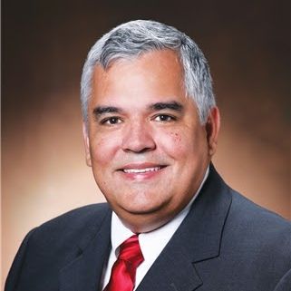 Dr. Ernesto  Diaz MD
