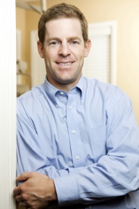 Dr. Travis Shaw Watson D.M.D., Dentist