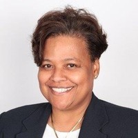 Dr. Sylvia Maria Mcqueen MD