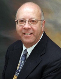Dennis R Gardner DDS, Dentist