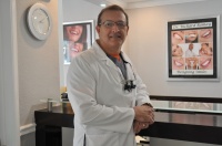 Dr. Ricardo  Romay DMD