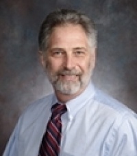Dr. Robert Jay Darios MD