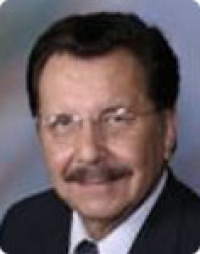 Dr. Rufino  Salinas M.D.