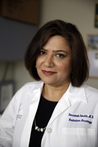 Dr. Farzaneh  Farzin MD