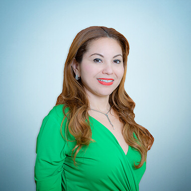 Dr. Tania  Diaz M.D.