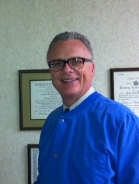 Dr. Robert Arnold Bissegger D.D.S., Dentist