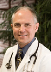 Dr. Ernesto  Rivera MD