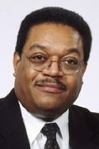 Dr. Dwight  Green MD