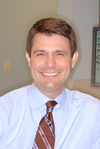 Dr. Bryan Everett Green D.M.D., Periodontist