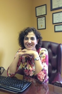 Dr. Farideh  Golestoni DDS