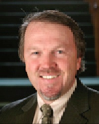 Dr. Tom V Cloward MD, Pulmonologist