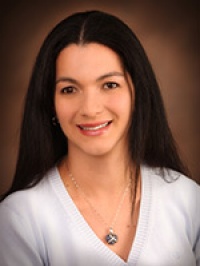 Dr. Isabel Cristina Lau MD