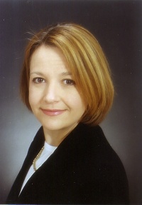 Dr. Renee Elizabeth Edwards DMD, Dentist
