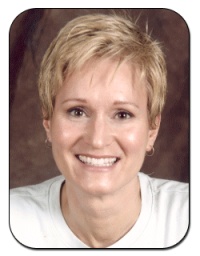 Dr. Kristen Eklund DDS, Dentist