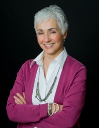 Dr. Laura Tavares Bomback D.C., Chiropractor