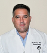 Dr. Dr. Mark Goss, Surgeon