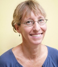 Dr. Ruth  Lesnewski MD