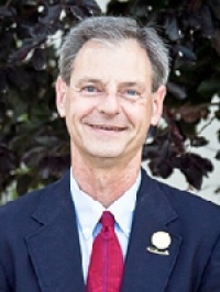 Dr. Edward J. Reisman M.D., Sports Medicine Specialist