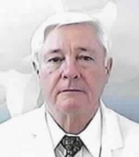 Dr. William Max Rich M.D., OB-GYN (Obstetrician-Gynecologist)