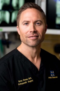 Dr. Brian Elliott Straus M. D.