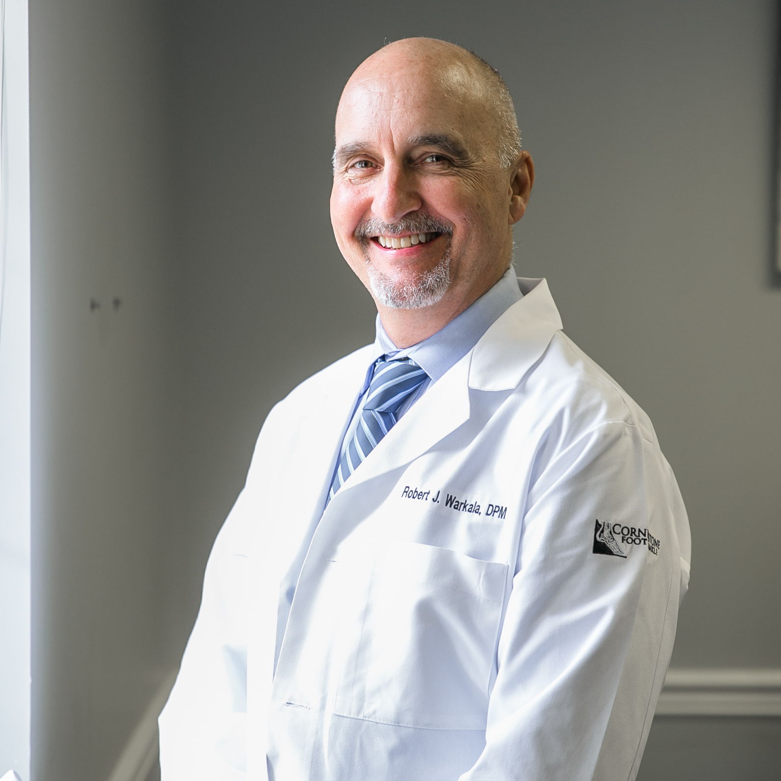 Dr. Robert J Warkala DPM, Podiatrist (Foot and Ankle Specialist)