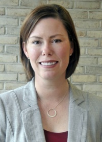 Dr. Lauren M Newnam DPM