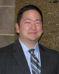 Dr. Robert Kang Kwon MD