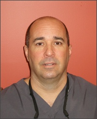 Dr. Daniel J. Mueth D.D.S., Dentist