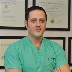 Leon Reyfman, Anesthesiologist