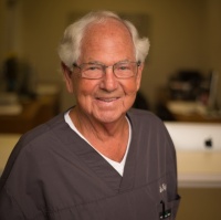 Floyd Ray Taylor DDS, Dentist