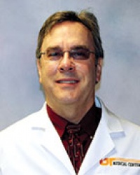 Dr. Douglas Len Damron M.D., Internist