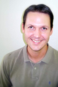 Dr. Derek Kyle Maxson D.C., Chiropractor