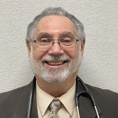 Dr. Roberto  Uriel MD