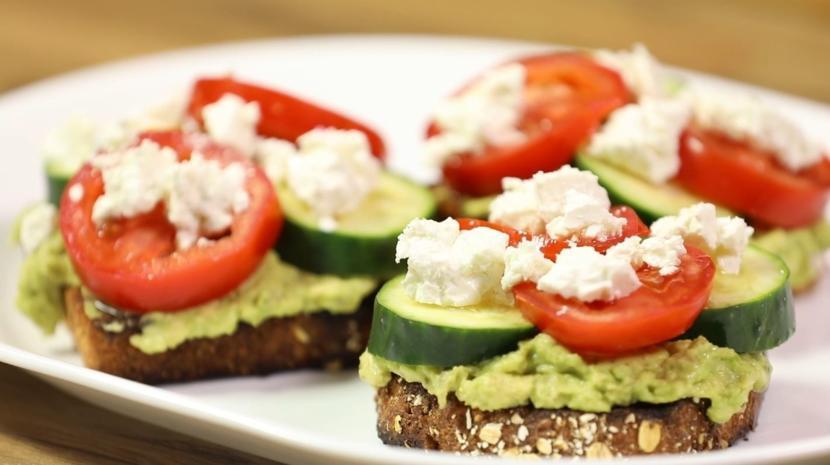 What is Avocado Toast Recipe? How many Calories are in Avocado Toast?