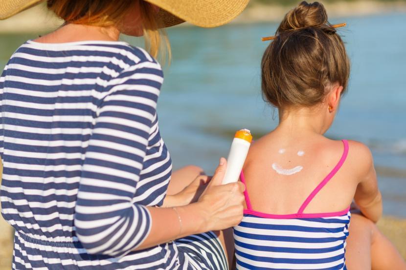 How to Use Sunscreen