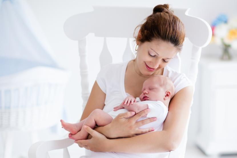 Risk of Multiple Sclerosis Reduced by Breast-Feeding, Study Suggests