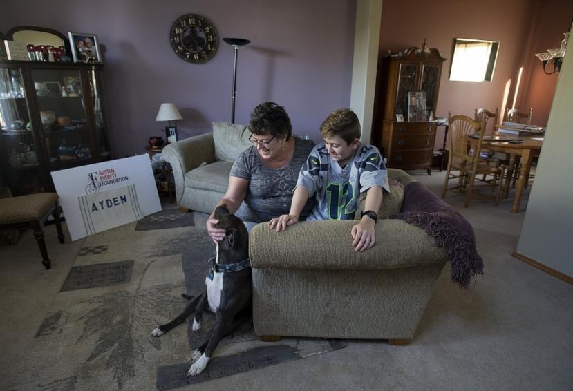 Teen Finds Strength to Give Back After Battling Lymphoma