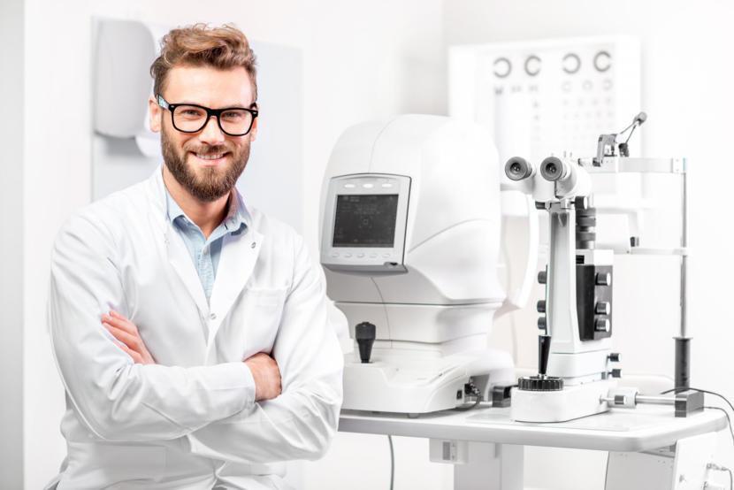 Differences Between Optometrists, Opticians, and Ophthalmologists