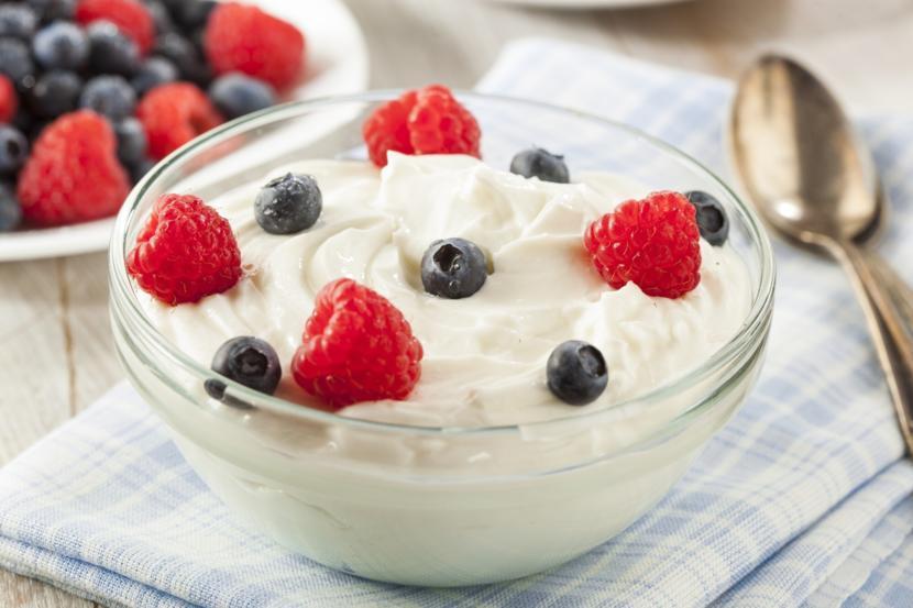 Greek Yogurt Vs. Regular Yogurt: Which Is Healthier?