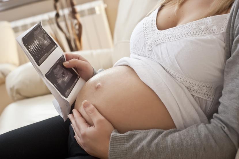 What are the Symptoms and Treatments for Preeclampsia?